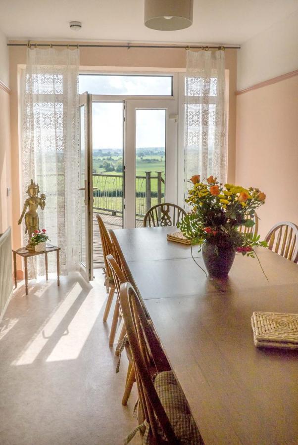 Healing Waters Sanctuary For Exclusive Private Hire And Self Catering Board, Vegetarian, Alcohol & Wifi Free Retreat In Glastonbury Exterior foto